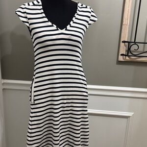 Striped Black and White Dress monteau Los Angeles size XS